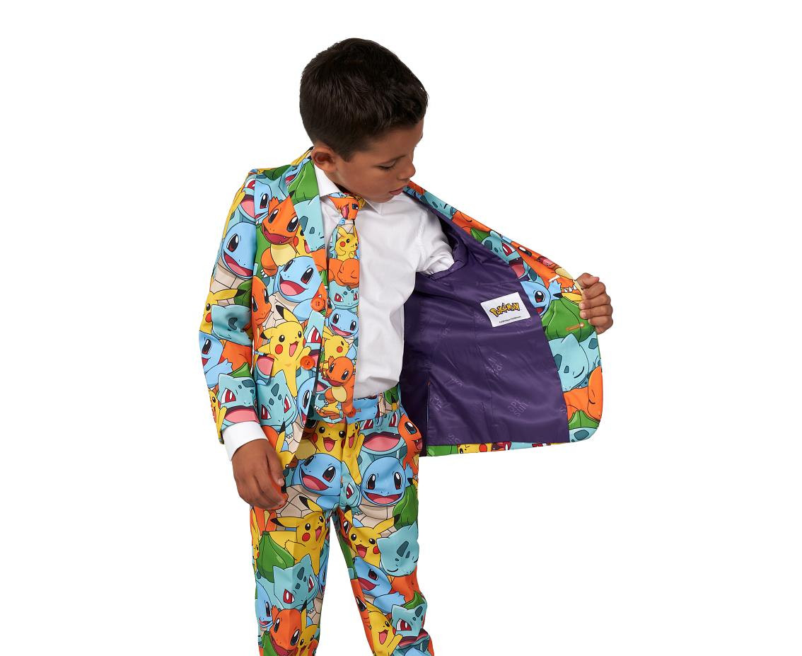 Suit BOYS POKEMON, size EU 98/104 EOL